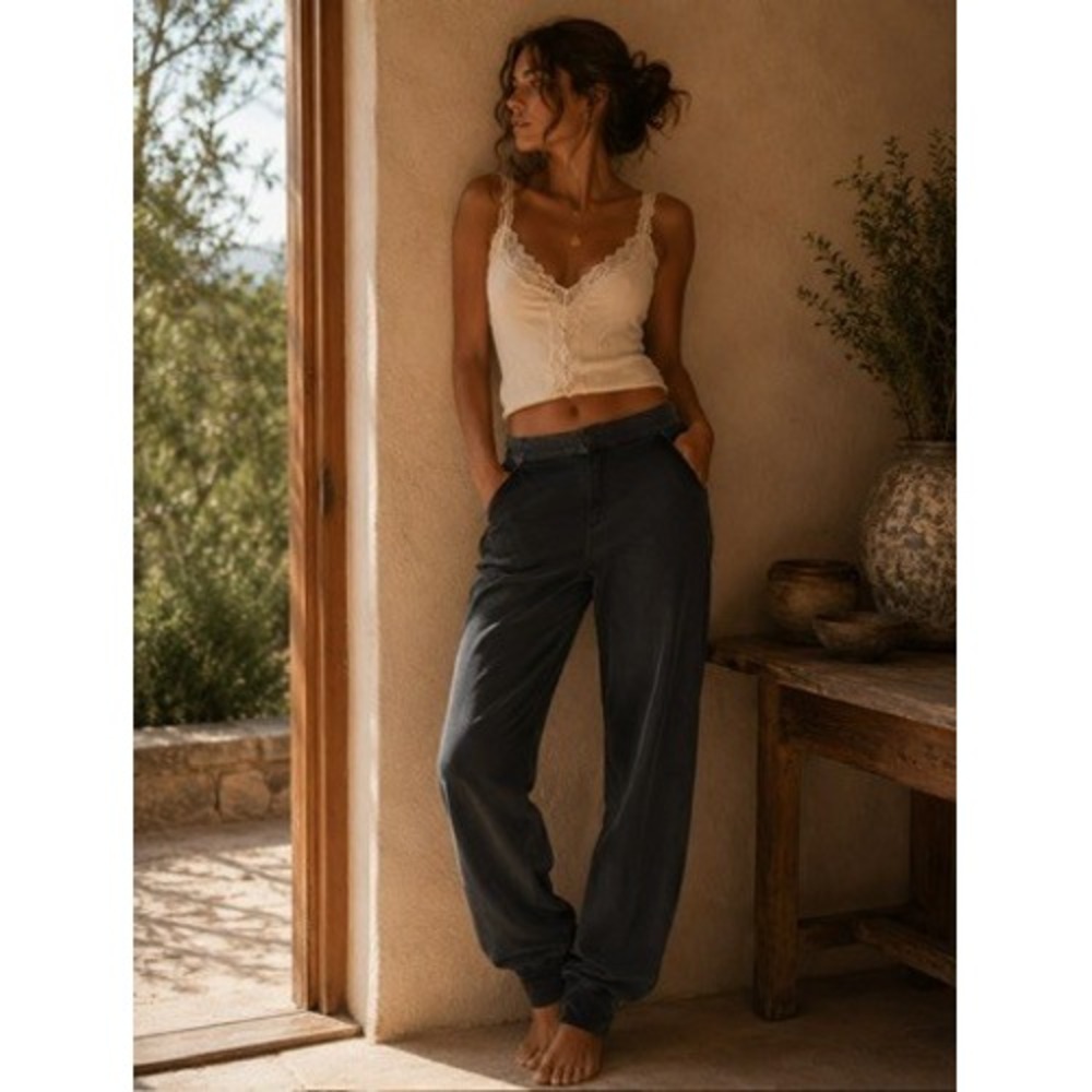 Spanx Sateen Trouser Jogger Pants Womens 31 Black Slim Tapered Stretch Casual